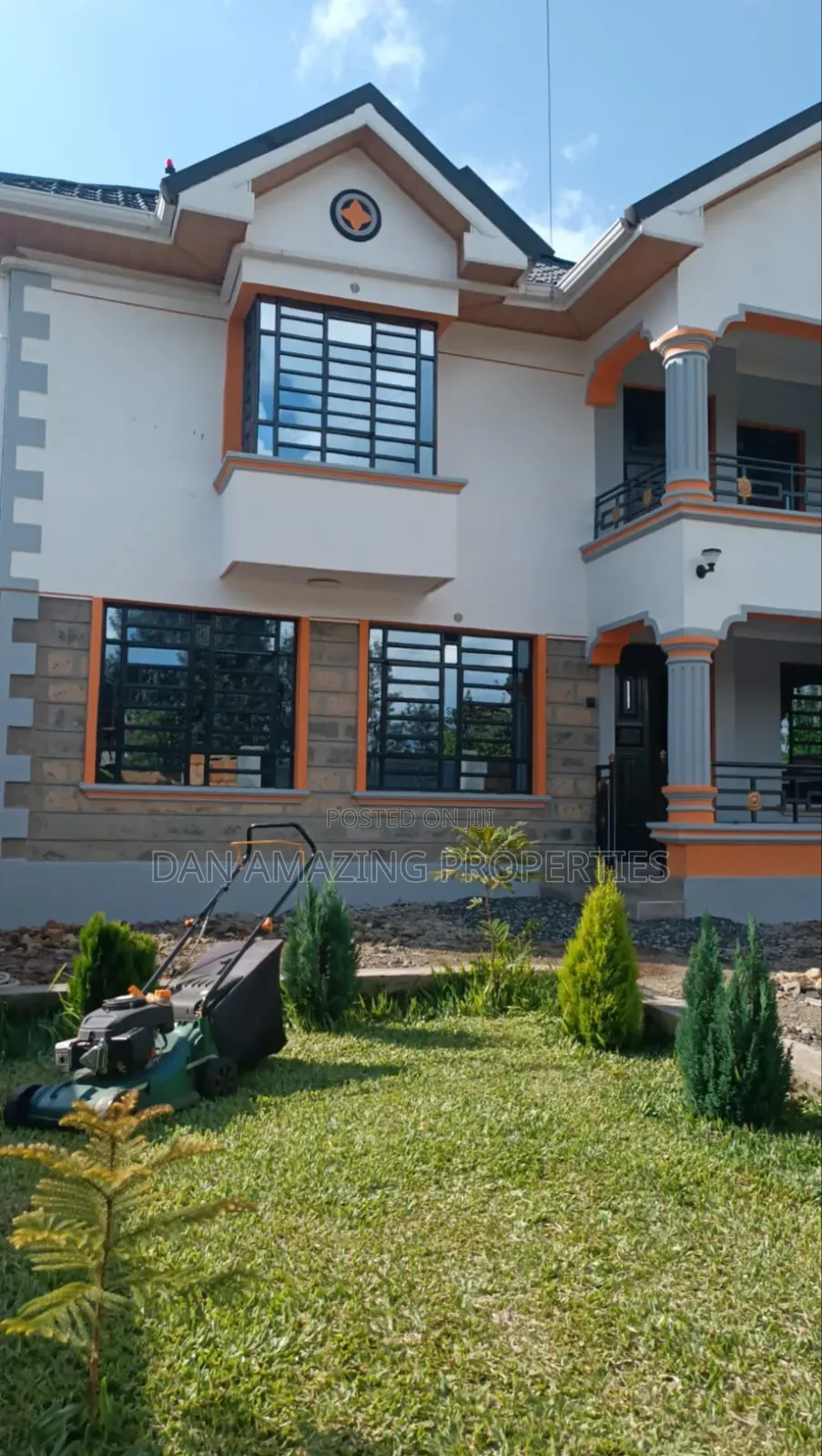 4bdrm Maisonette in Memusi Plus Borehole, Matasia for sale