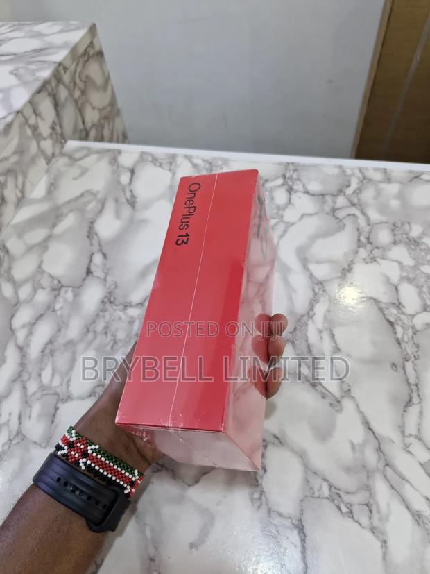 New OnePlus 13 512 GB White - thumbnail 3