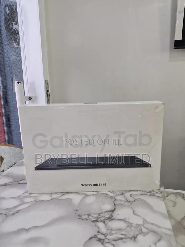 New Samsung Galaxy Tab S7 FE 64 GB Black - main view