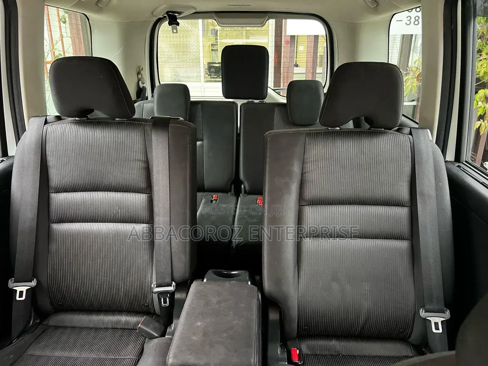 Nissan Serena 2019 White
