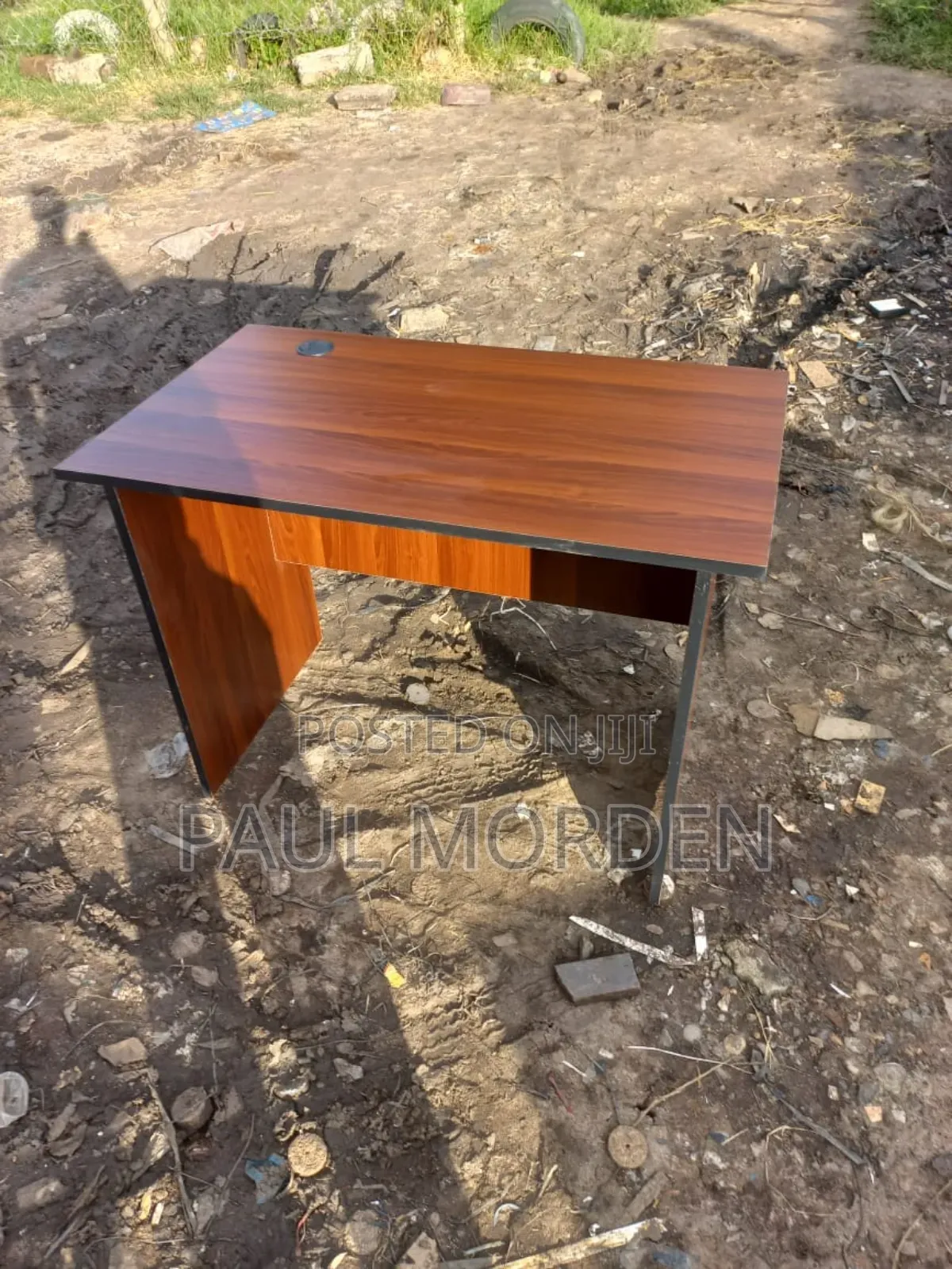 Non_drawers Office Desk 1.00mm