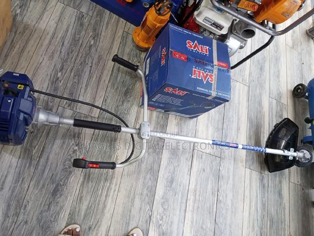 Commercial Standard 1400w Sali Petrol Brush Cutter