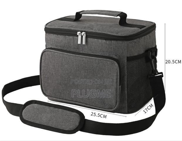 Large Capacity Cooler Unisex Insulated Lunch Bag Material: Oxford