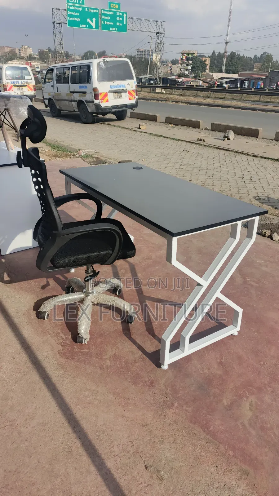 F13 Office Chair Plus Metallic Frame Office Table