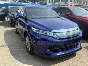 Toyota Harrier 2.0 2018 Blue