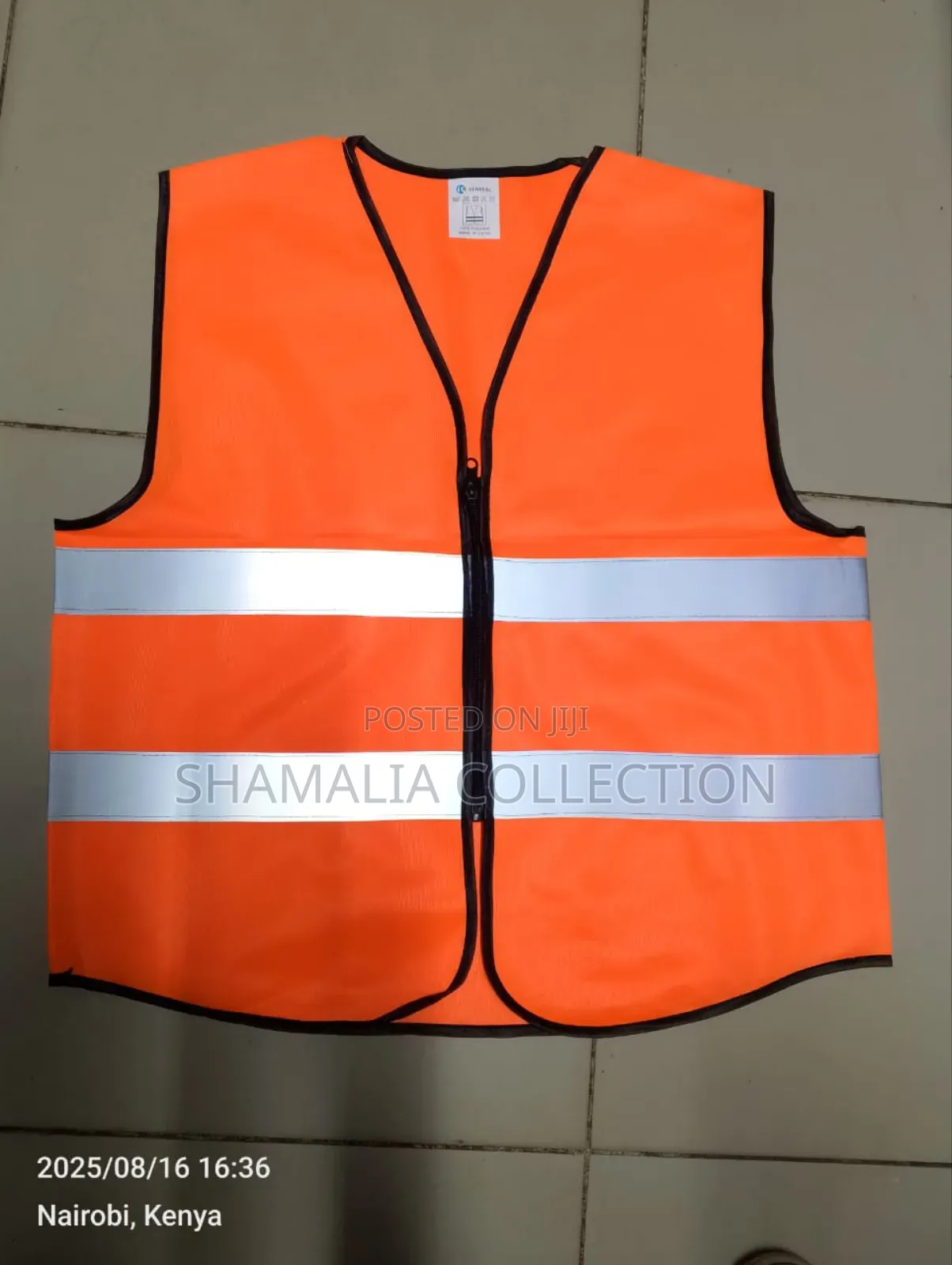 Reflectors With Zip