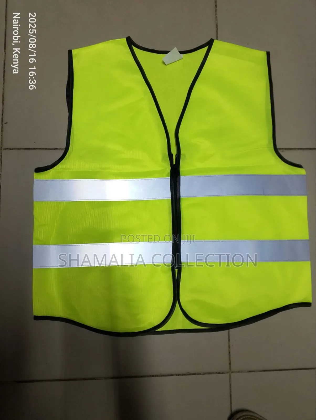 Reflectors With Zip