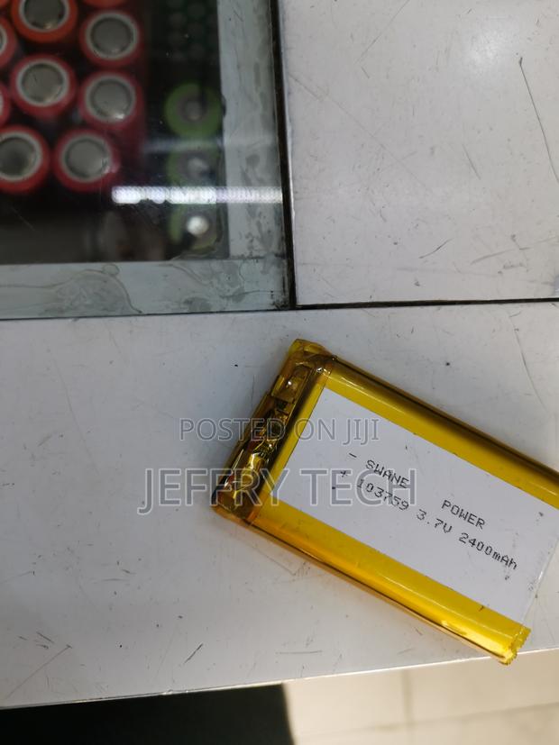 Rechargeable Battery 3.7v 2400mah HST Lithium Polymer - thumbnail 2