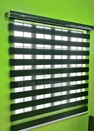 Horizontal Office Blinds for Office Light Control