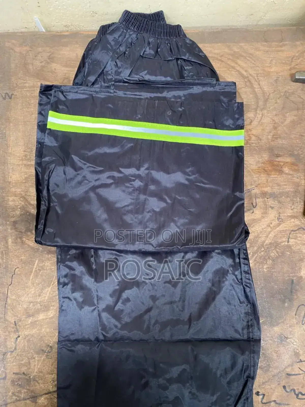 Rain Suit
Jacket With Trouser