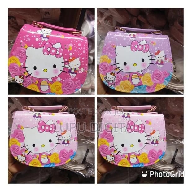 Hello Kitty Sling Available - main view