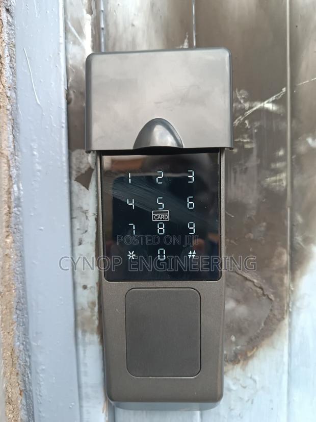 Fingerprint Recognition Smart Gate Locks for Homes - main view