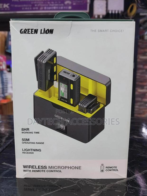 Green Lion Wireless Microphone for Lightning With Remote Control