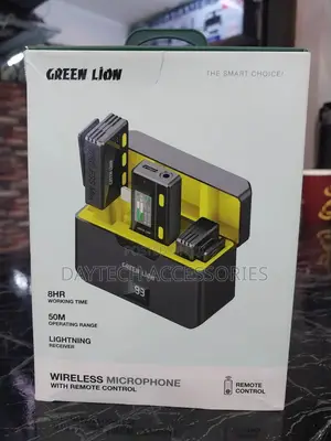 Green Lion 2-in-1 Wireless Microphone for iPhone Lightning