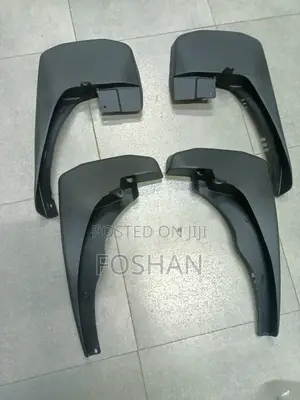 Nissan Navara Mudflaps