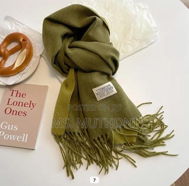 Plain Cashmere Scarves - thumbnail 4