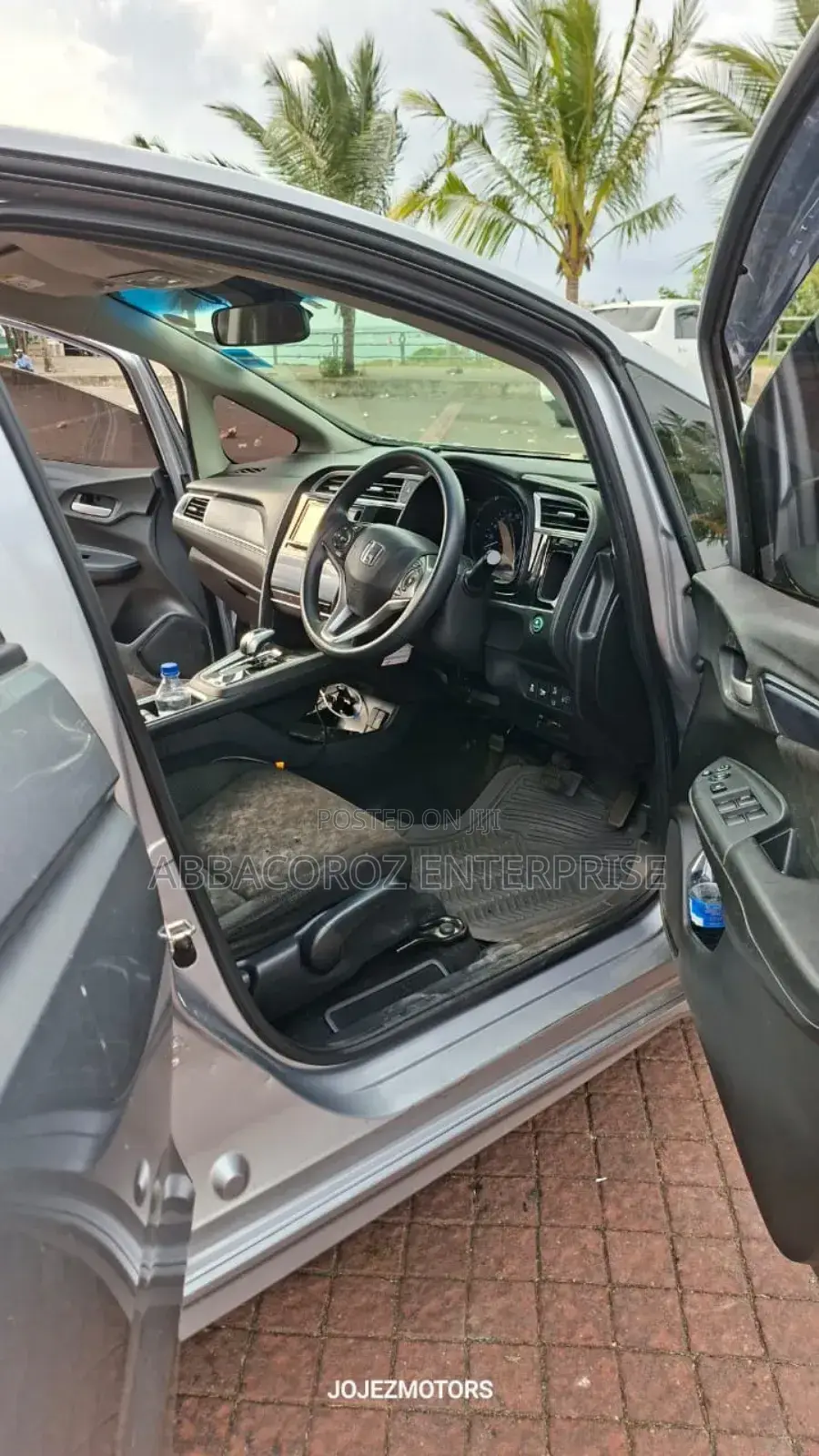 Honda Fit Shuttle 1.5 Hybrid 2WD 2018 Silver