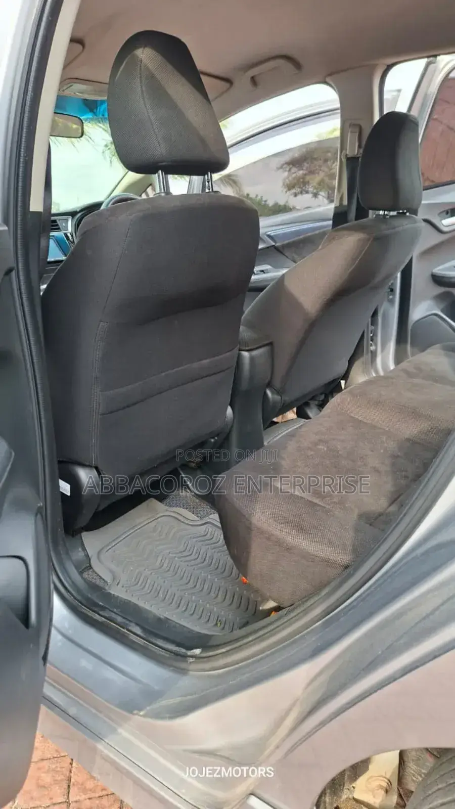 Honda Fit Shuttle 1.5 Hybrid 2WD 2018 Silver