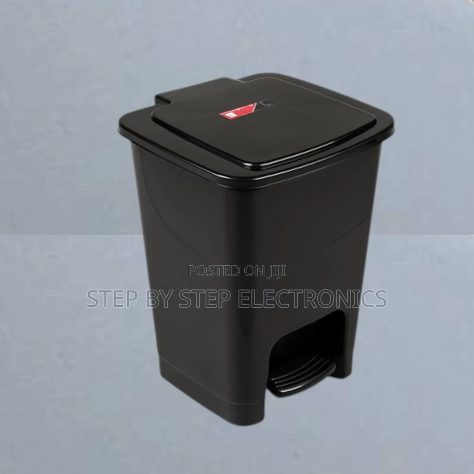 Strong Quality 30l Hard Plastic Step Pedal Waste Bin Trash Can