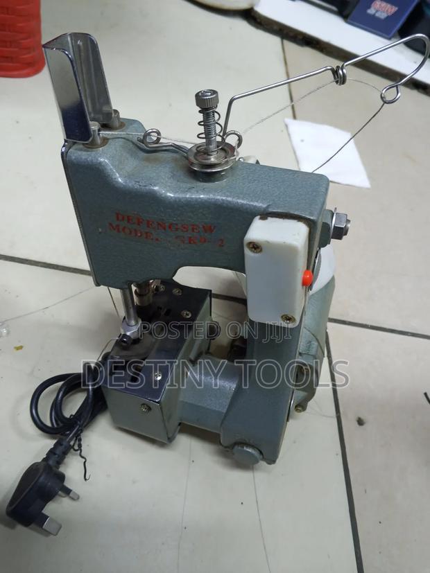 Portable Bag Closer - main view