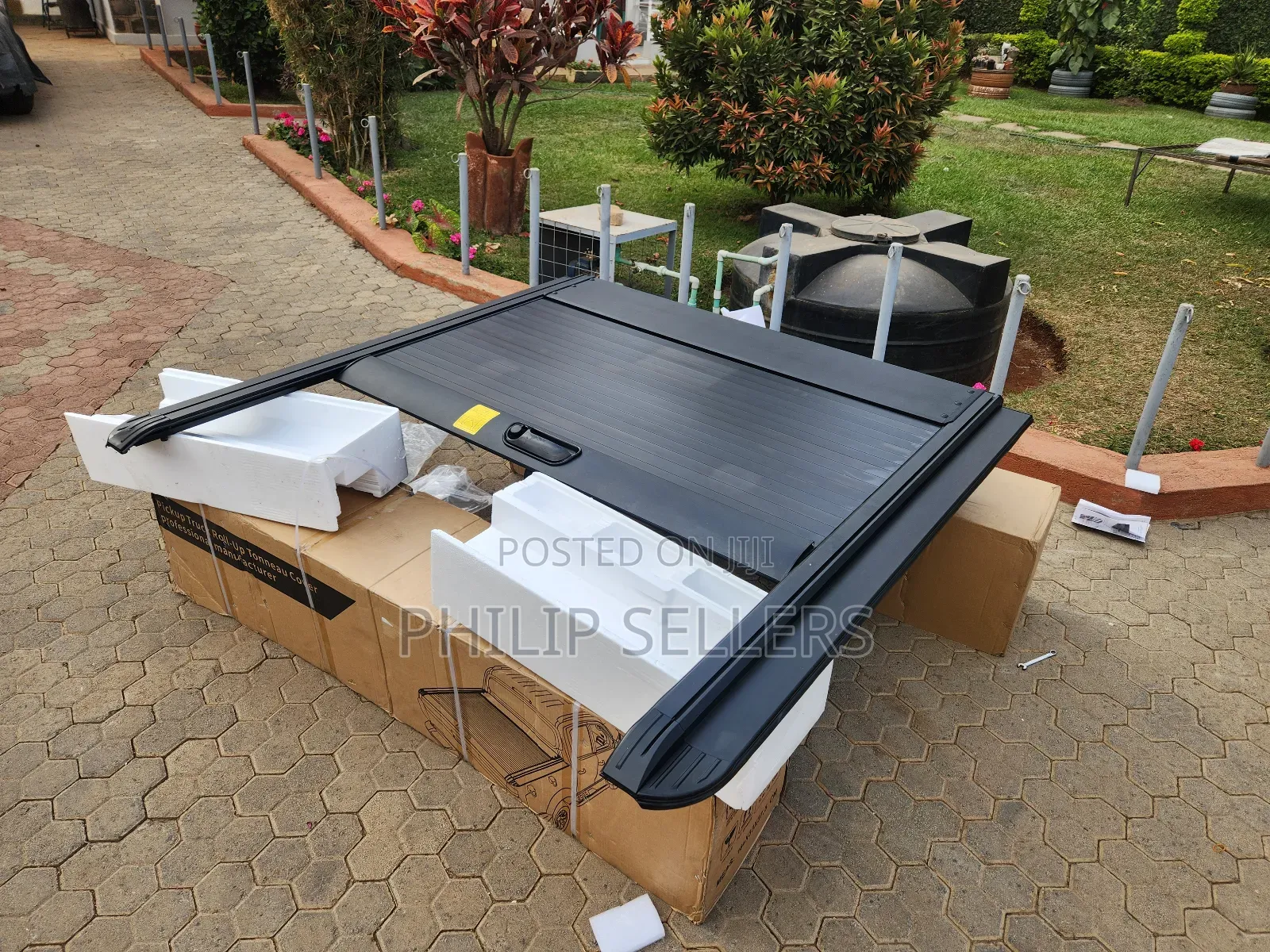 Material: Heavy-Duty Aluminum Alloy (Powder-Coated, Rust-Proof)