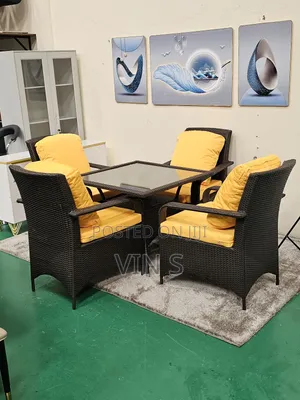 Outdoor Furniture Set+ 4 Chairs/Seats + Table) Oùtdoor Fùrniture Sét