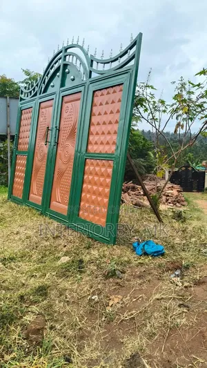 Green Swing Gate