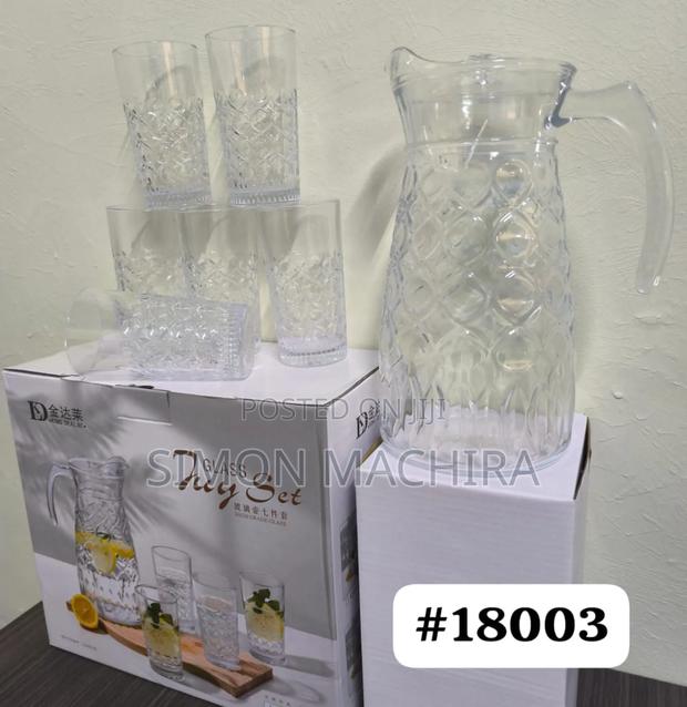7pcs Glass Set With a Glass Jug