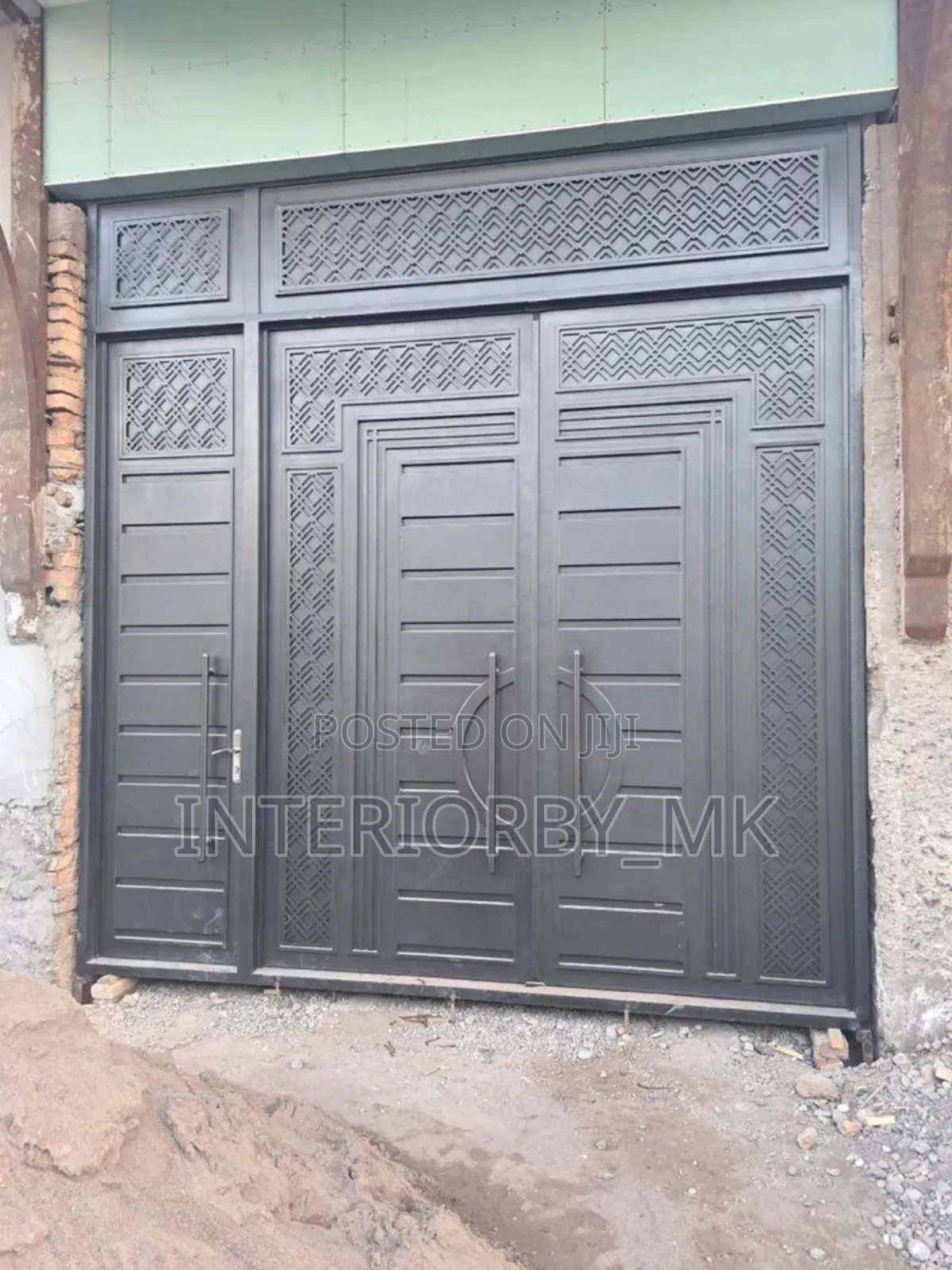 Simple Grey Swing Gate Design