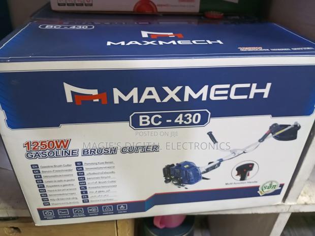Highly Noted 1250w Maxmech Petrol Brush Cutter