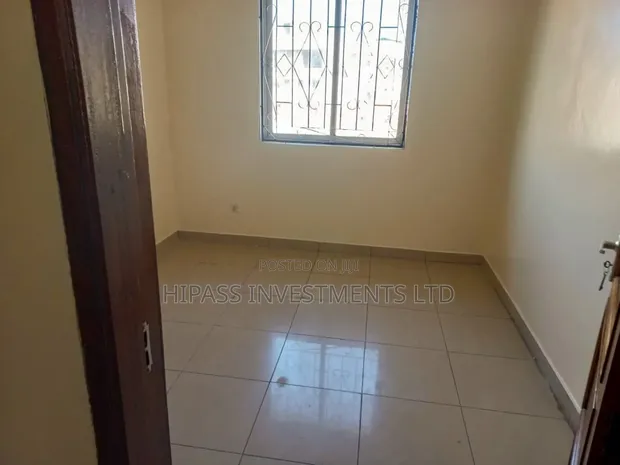 3bdrm Apartment in Mewa Hospital Area, Majengo for sale