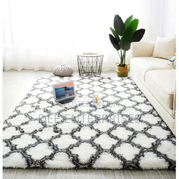 Fluffy Patterned Carpets - thumbnail 3