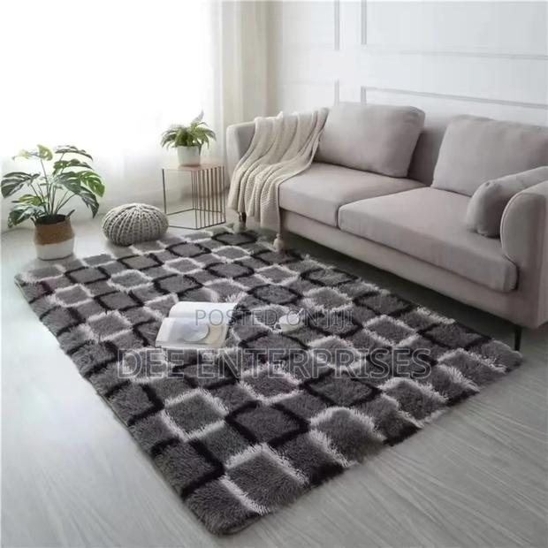 Fluffy Patterned Carpets - thumbnail 4