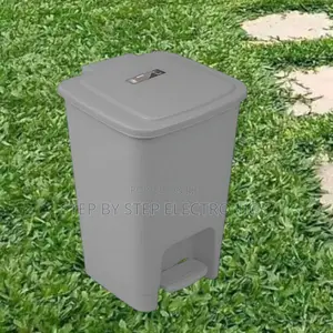 Multi-Functional 30l Hard Plastic Step Pedal Waste Bin Trash Can