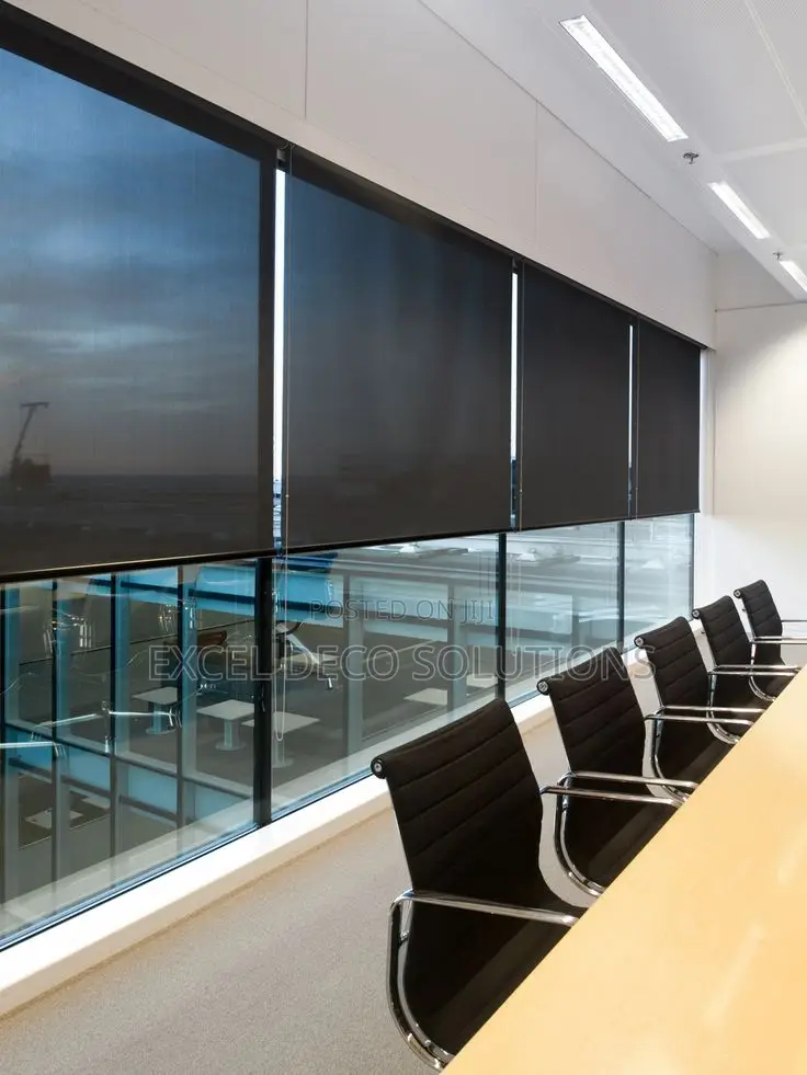 Modern Roller Blinds – Sleek, Simple, Sunscreen Protection