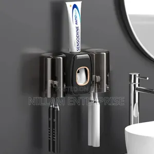 *Creative Automatic Toothpaste Dispenser