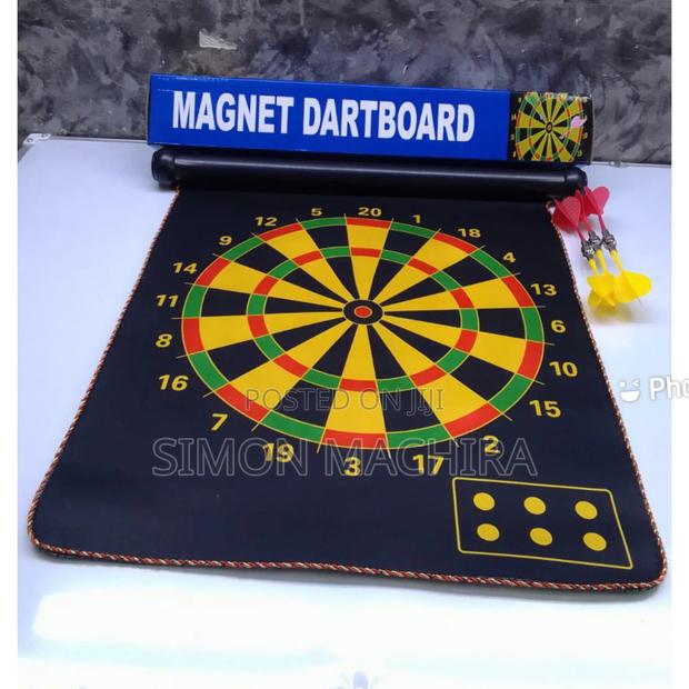 Foldable Magnetic Dartboard - thumbnail 2