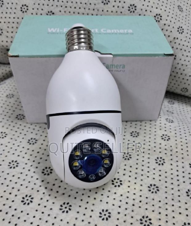 New 4mp E27 Bulb Wifi Ip Camera PTZ Wireless Night Vision Two - main view