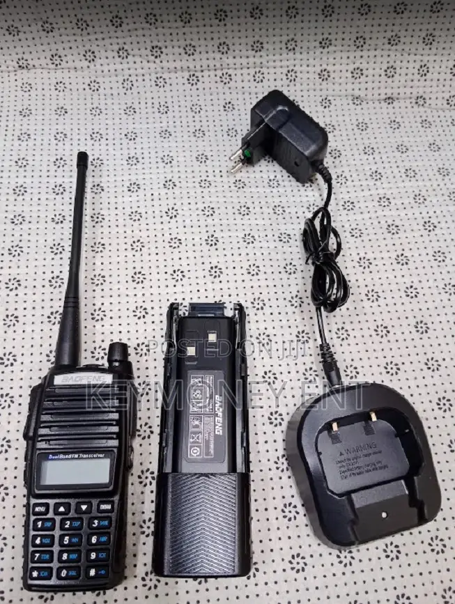 Baofeng Uv 82 Radio Calls With Big Battery 8watts 3500mah