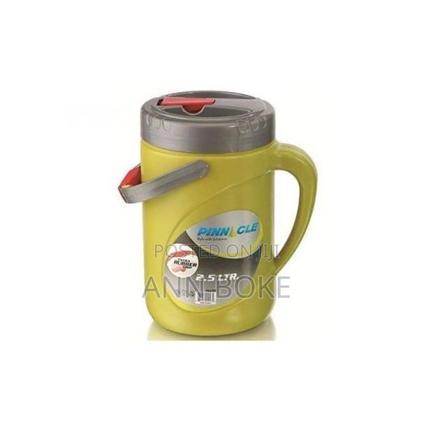 Pinnacle Cooler Jugs; 
 
 *2 Litres 
 *2.5 LTRS