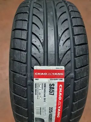 225/45 R17 Chaoyang Tyres (New Technology)