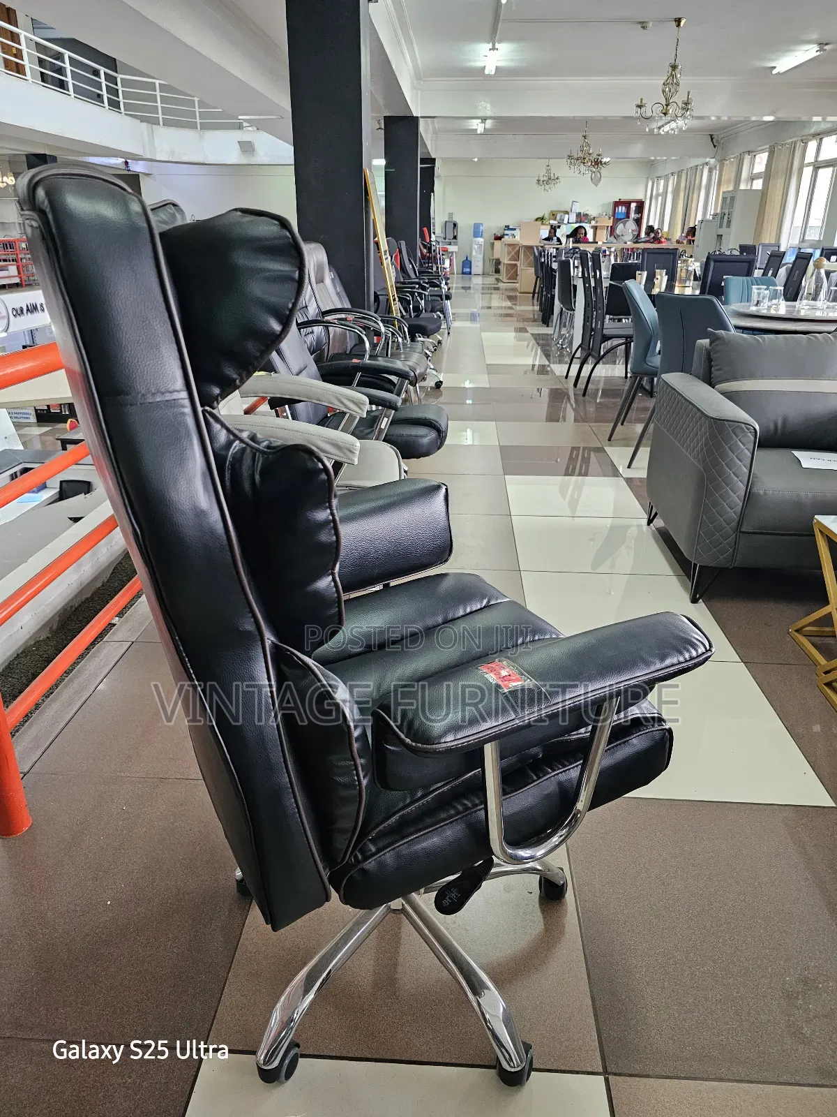 Executive Office Chair R009