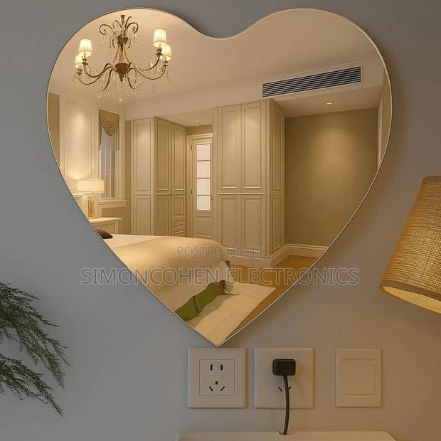 Heart Shaped Acrylic Mirror - main view