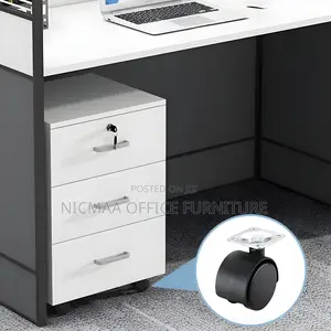 2-Way Straight Workstation