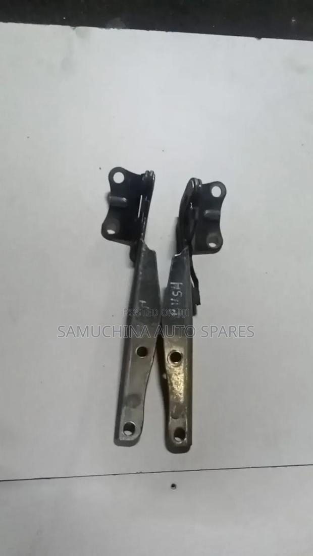 Bonnet Hinges Toyota Rush