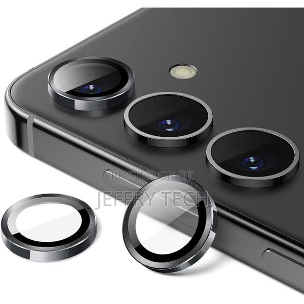 Bloom Black Metal Ring Camera Lens Protector for Galaxy S24 Plus - main view