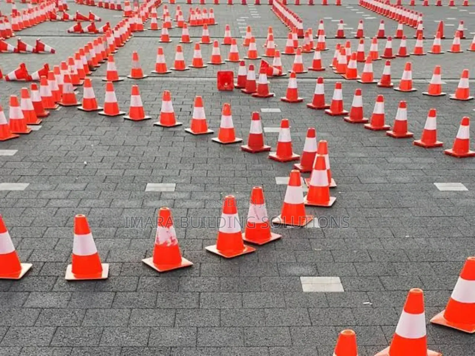Portable Traffic Cone – Easy-to-use Safety Cone