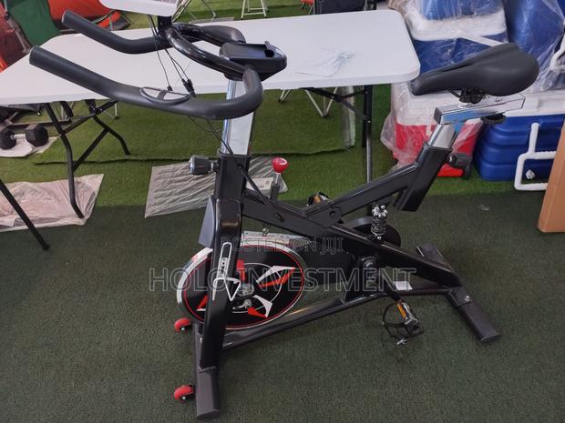 Spin Bike With LCD Display - main view