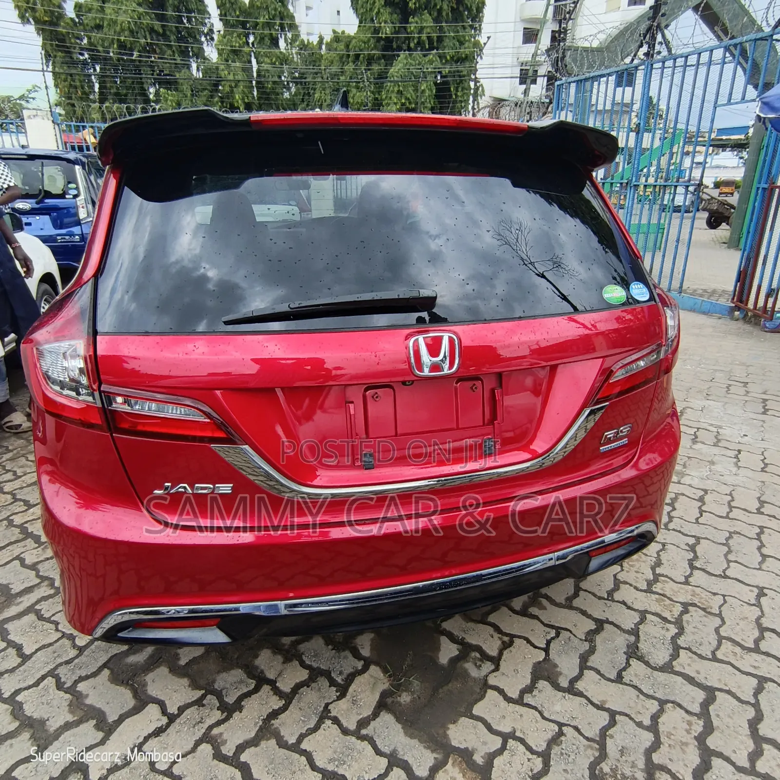 Honda Jade 1.5 Hybrid 2018 Maroon