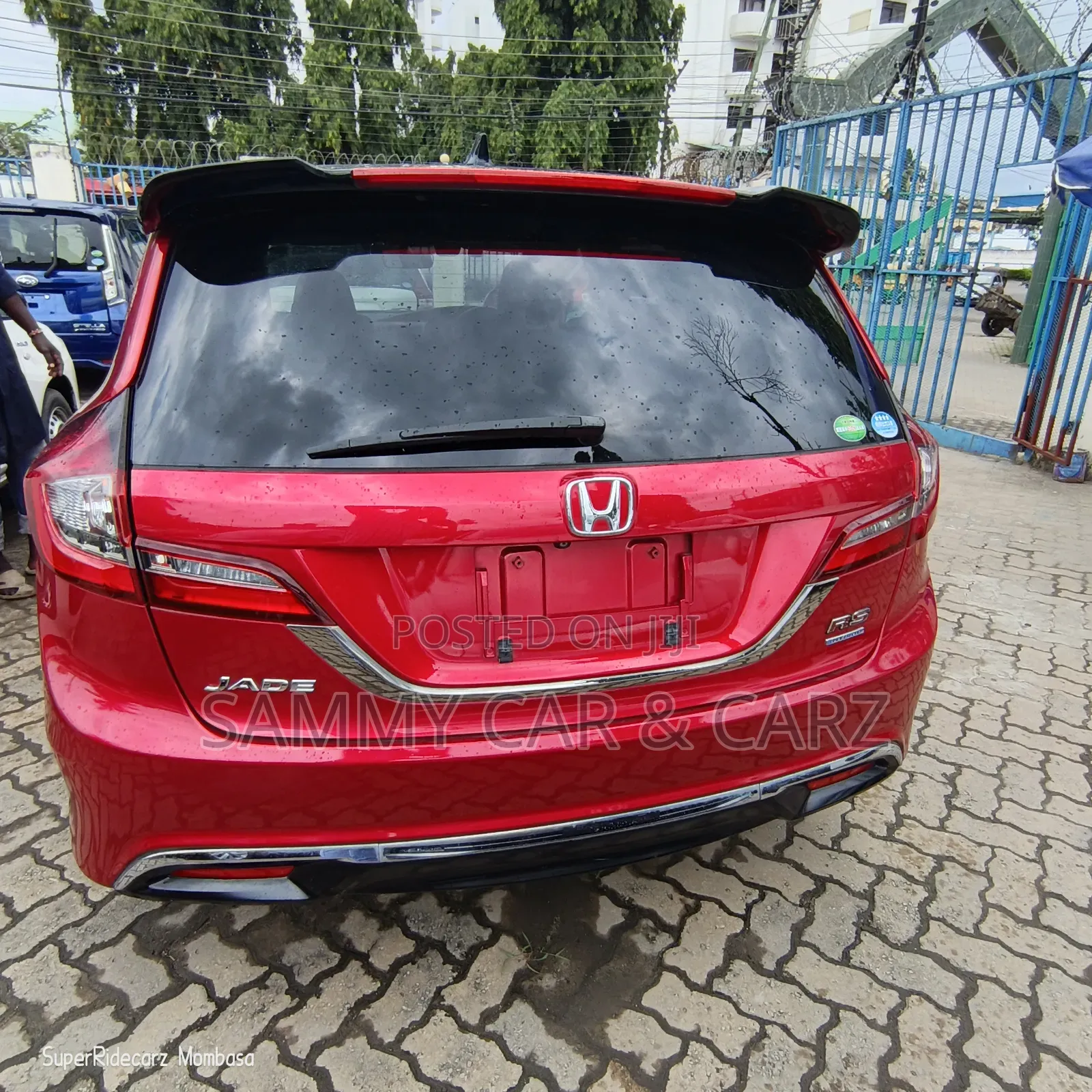 Honda Jade 1.5 Hybrid 2018 Maroon